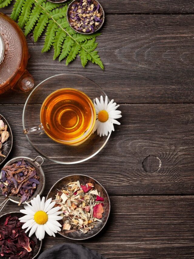 Traditional Herbal Teas for Cancer Support